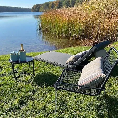 Holiday home Sommerhaus Am Trebuser See Furstenwalde